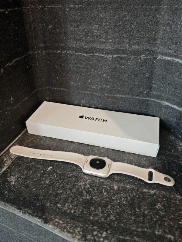 APPLE WATCH SE2 44MM - Slika 2