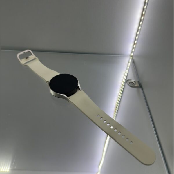 SAMSUNG GALAXY WATCH 6 40 MM