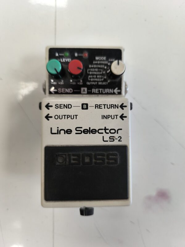 BOSS LS-2 LINE SELECTOR PEDALA