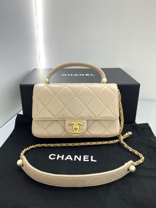 CHANEL MINI FLAP TOP HANDLE BAG - Slika 6