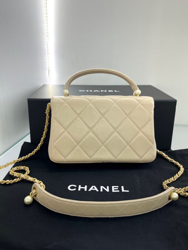 CHANEL MINI FLAP TOP HANDLE BAG - Slika 7