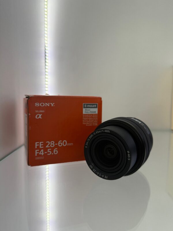SONY FE 28-60  F4-5.6 OBJEKTIV KAO NOVO!