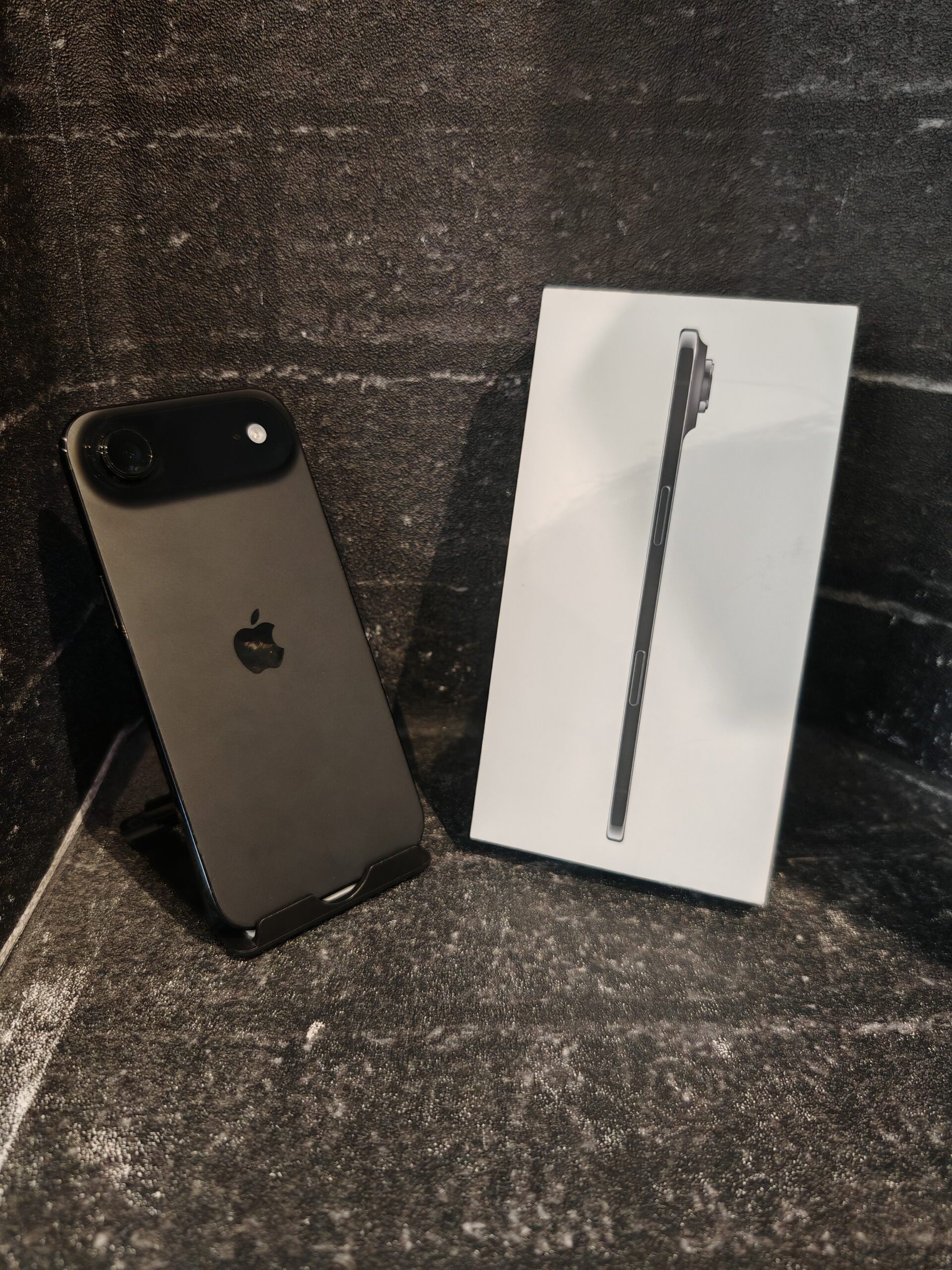 IPHONE AIR 256 GB - Slika 2