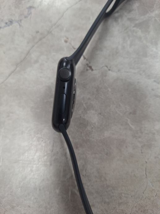 APPLE WATCH S9 GPS 45MM - Slika 4