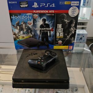 PLAYSTATION 4 SLIM
