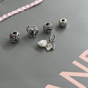 PANDORA PRIVJESAK RAZNI