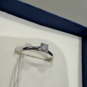 ZLATNI PRSTEN 14K 1,73G CCA 0,31CT VS2-E