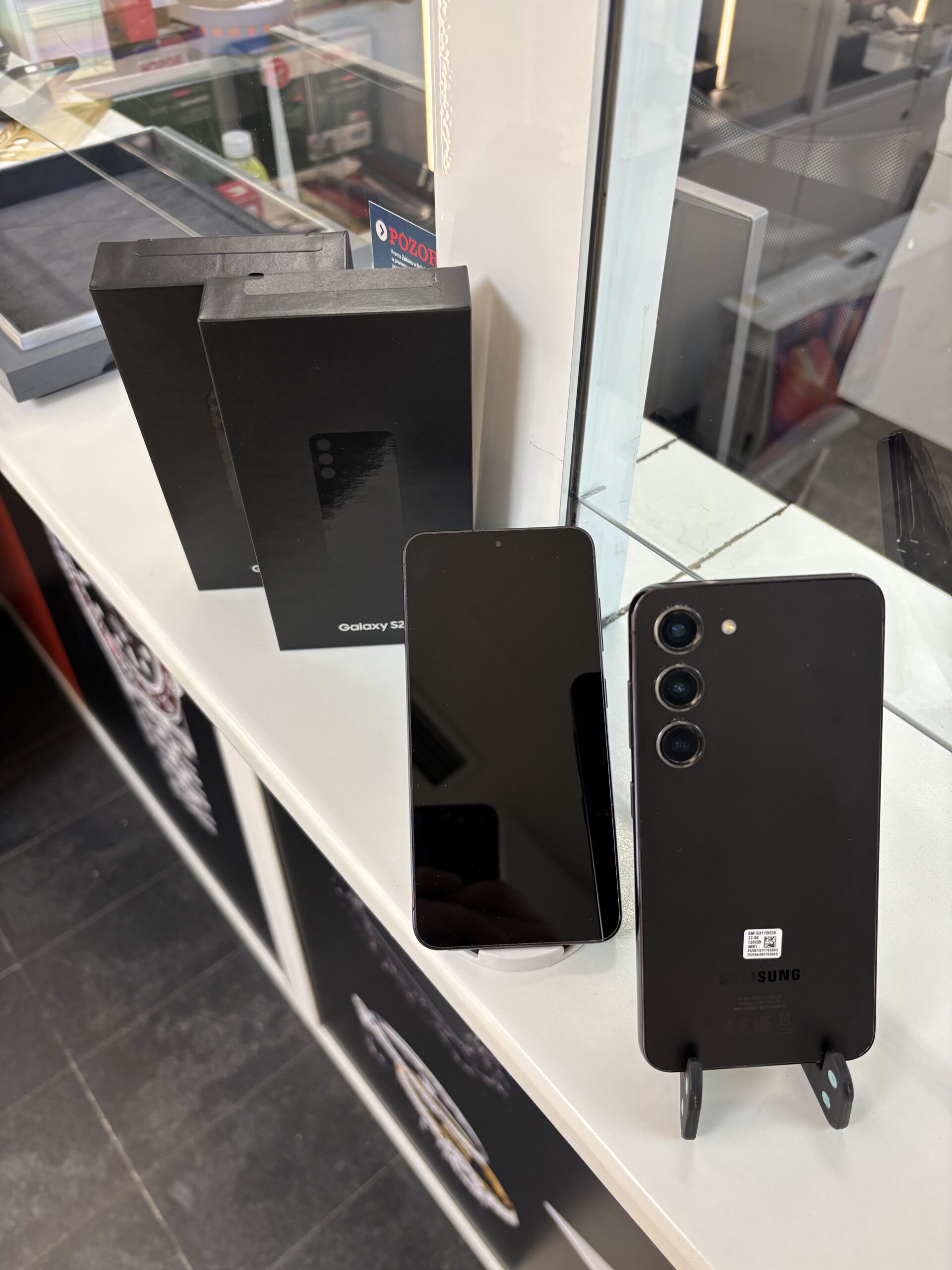 SAMSUNG GALAXY S23 128GB - Slika 2