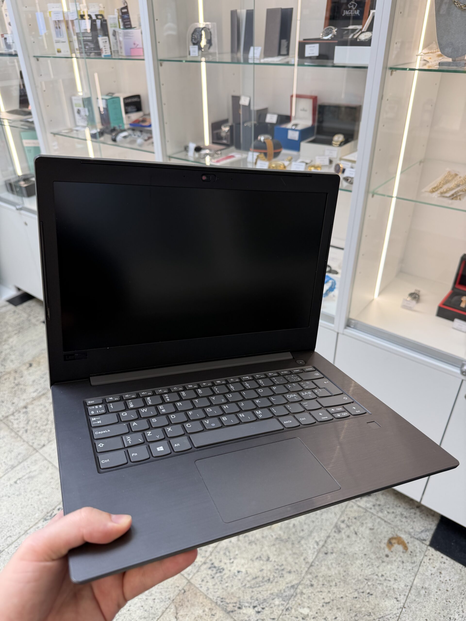 LAPTOP LENOVO V330-14IKB