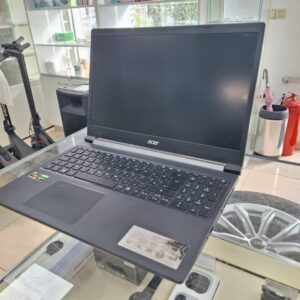 ACER ASPIRE 7 R7 5700U GTX 1650 16 RAM 512 SSD