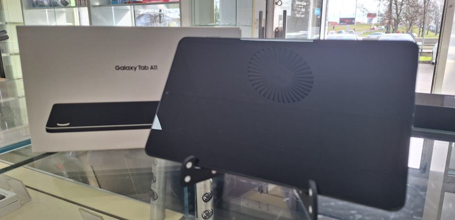 SAMSUNG TAB A11 64GB LTE - Slika 2