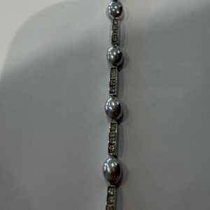 ZLATNA NARUKVICA SA BRILJANTIMA 18K