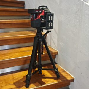 AKU LASERSKI NIVELIR MILWAUKEE M12 3PL