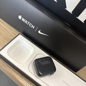 APPLE WATCH NIKE SE 44MM