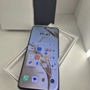 HONOR 200