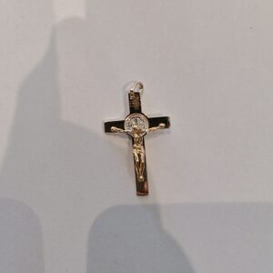 ZLATNI PRIVJESAK KRIŽ 14K