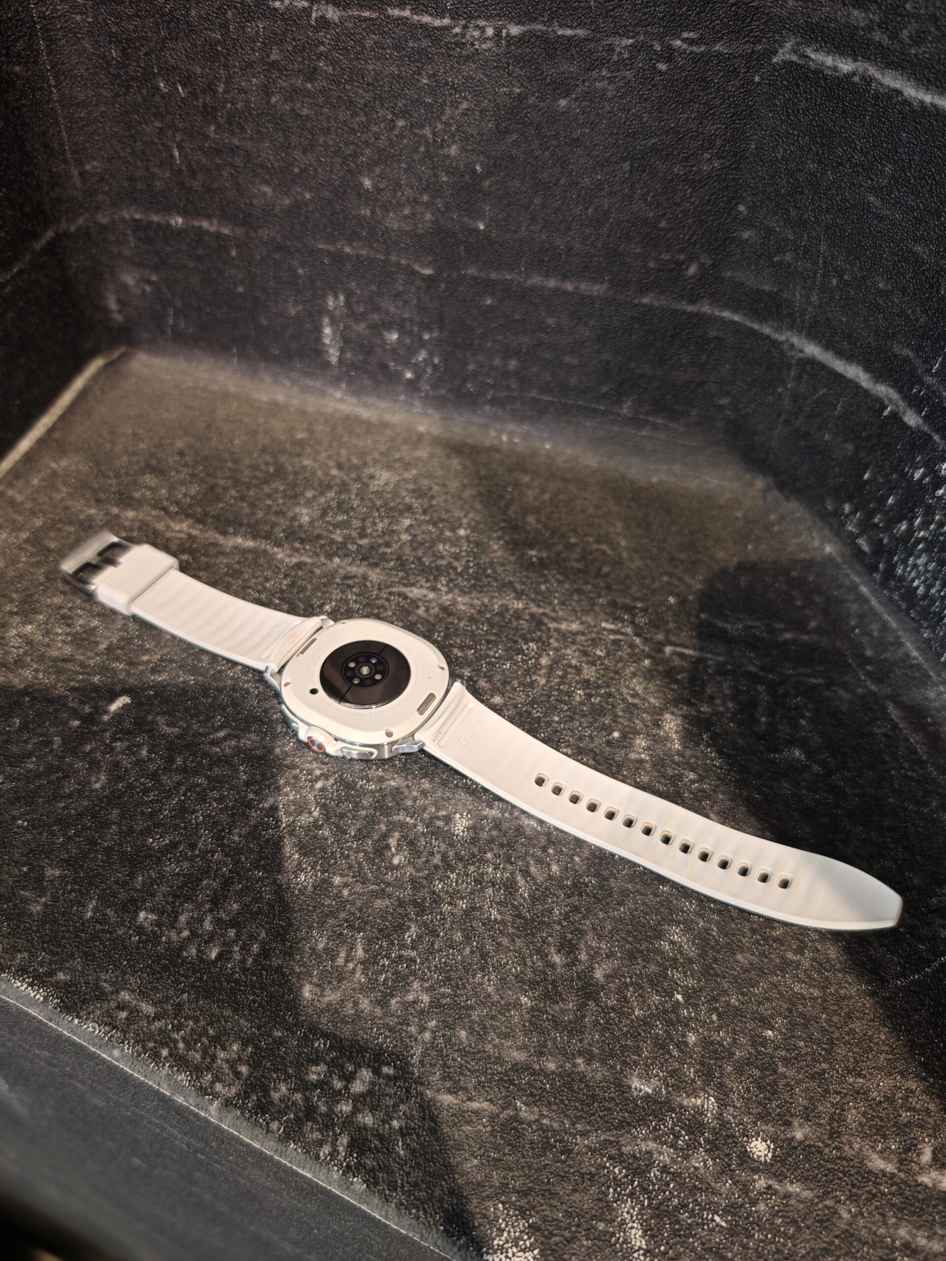 SAMSUNG GALAXY WATCH 8 CLASSIC 46mm / LTE - Slika 4