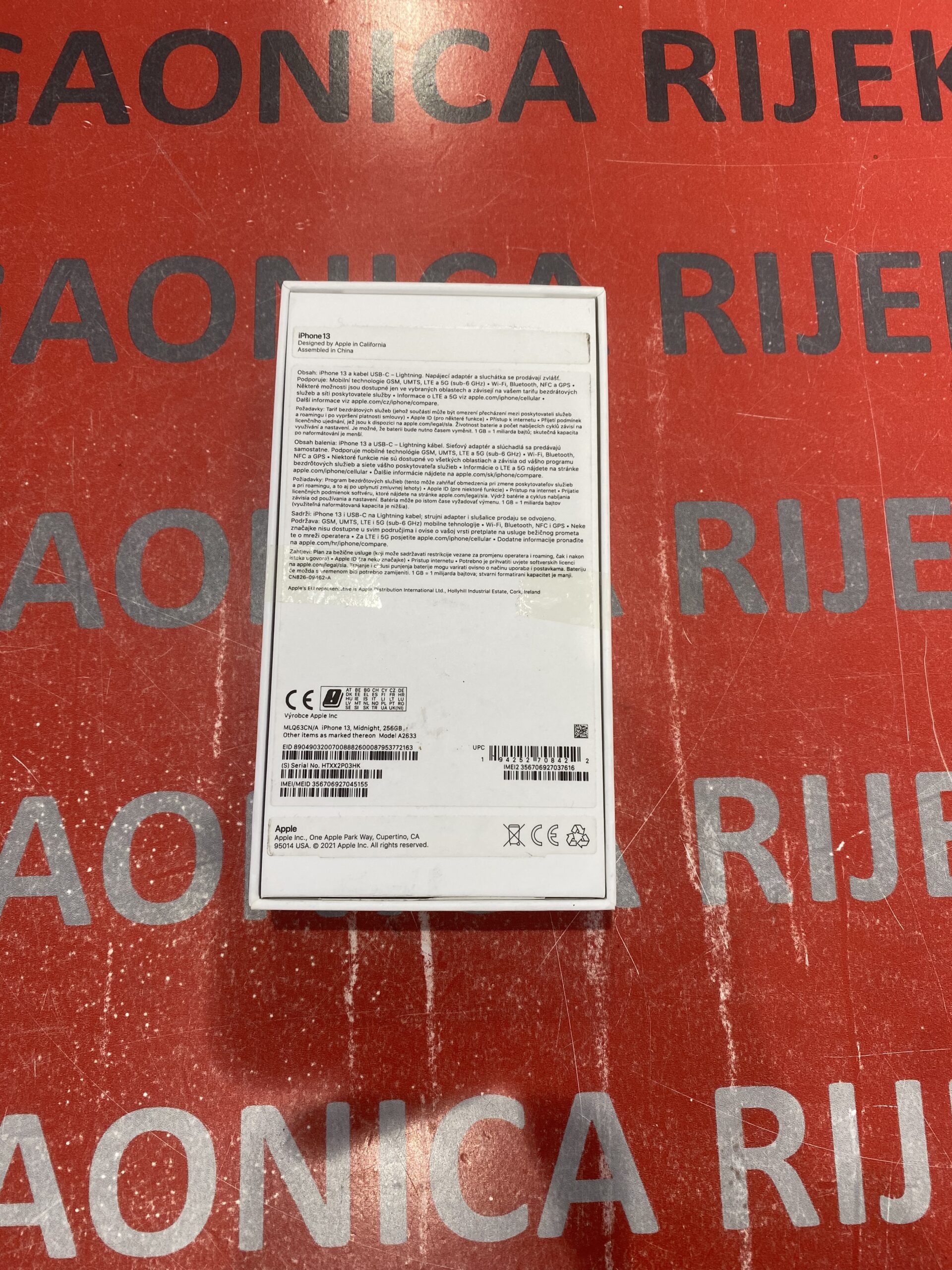 IPHONE 13 256 GB - Slika 2