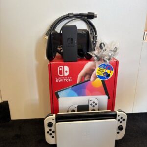 NINTENDO SWITCH OLED