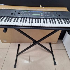 YAMAHA SINTISAJZER PSR-E253