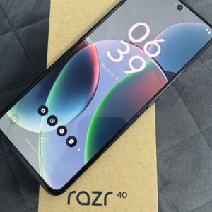 MOTOROLA RAZR 40