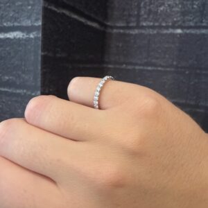 ZLATNI PRSTEN 18K 2G CCA 0,75CT