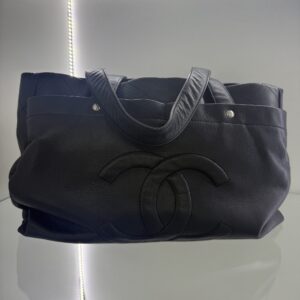 CHANEL LARGE  ULTIMATE TOTE BAG