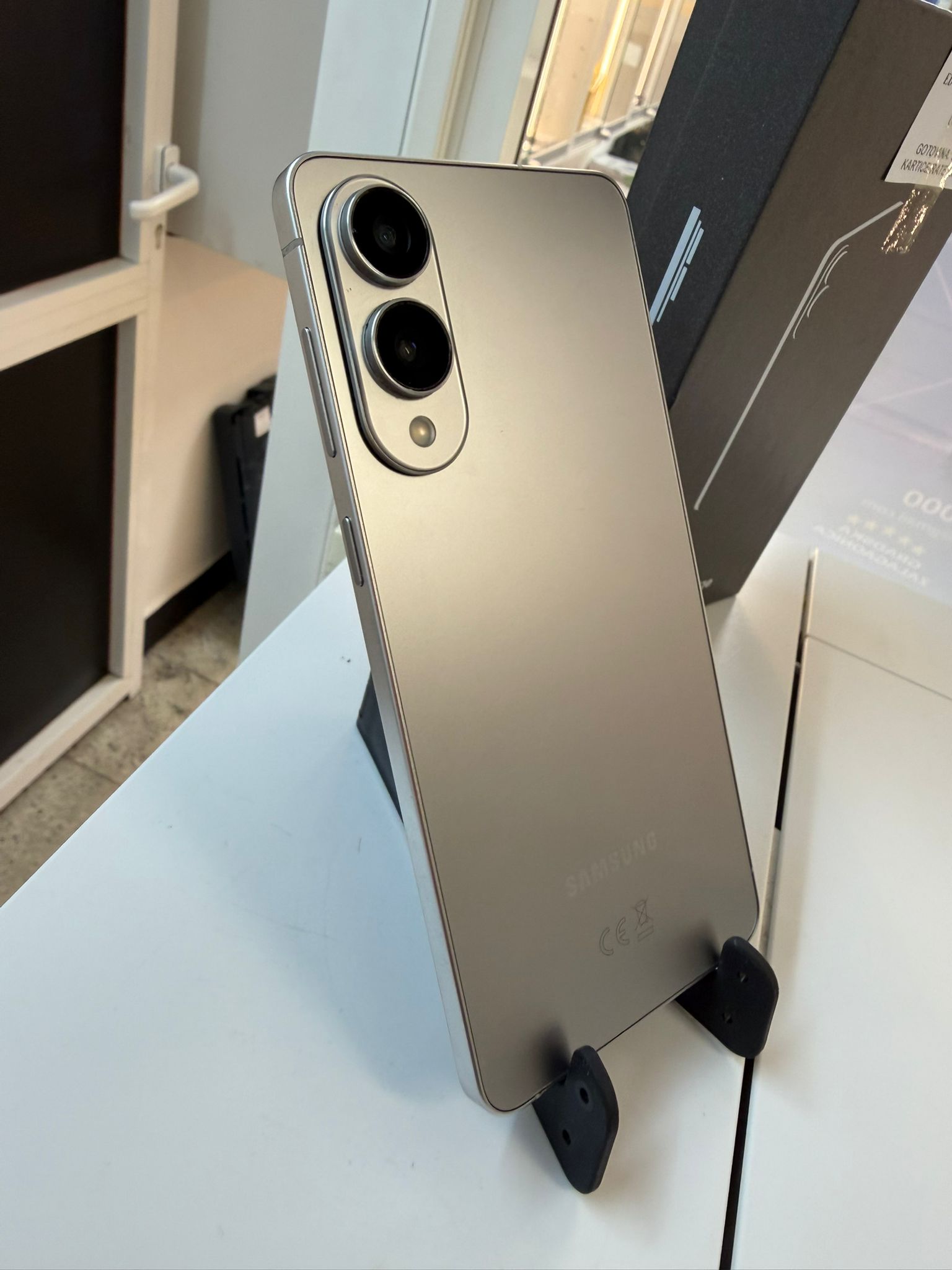 SAMSUNG GALAXY S25 EDGE 256GB - Slika 3
