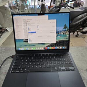 MACBOOK AIR 13 M4