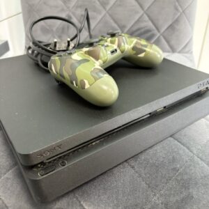 PS4 SLIM SA KONTROLEROM