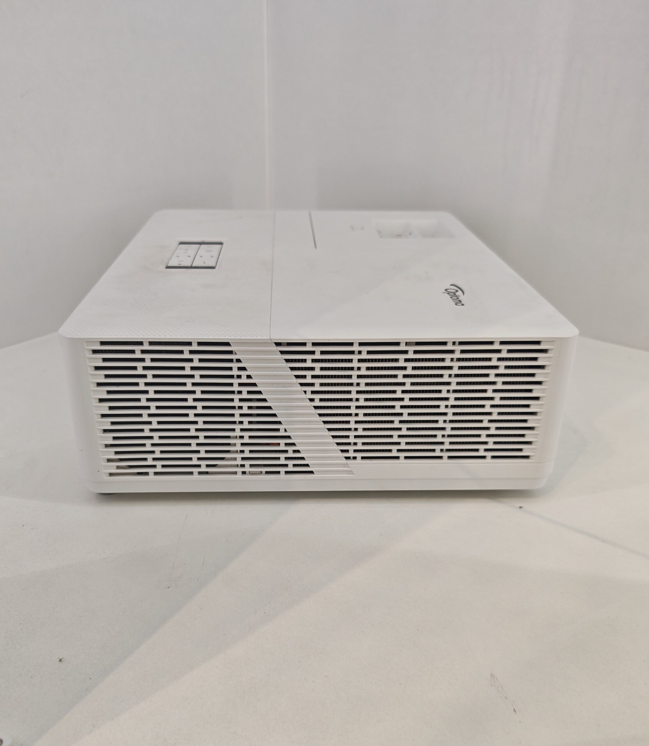 PROJEKTOR OPTOMA ZH606E - Slika 4