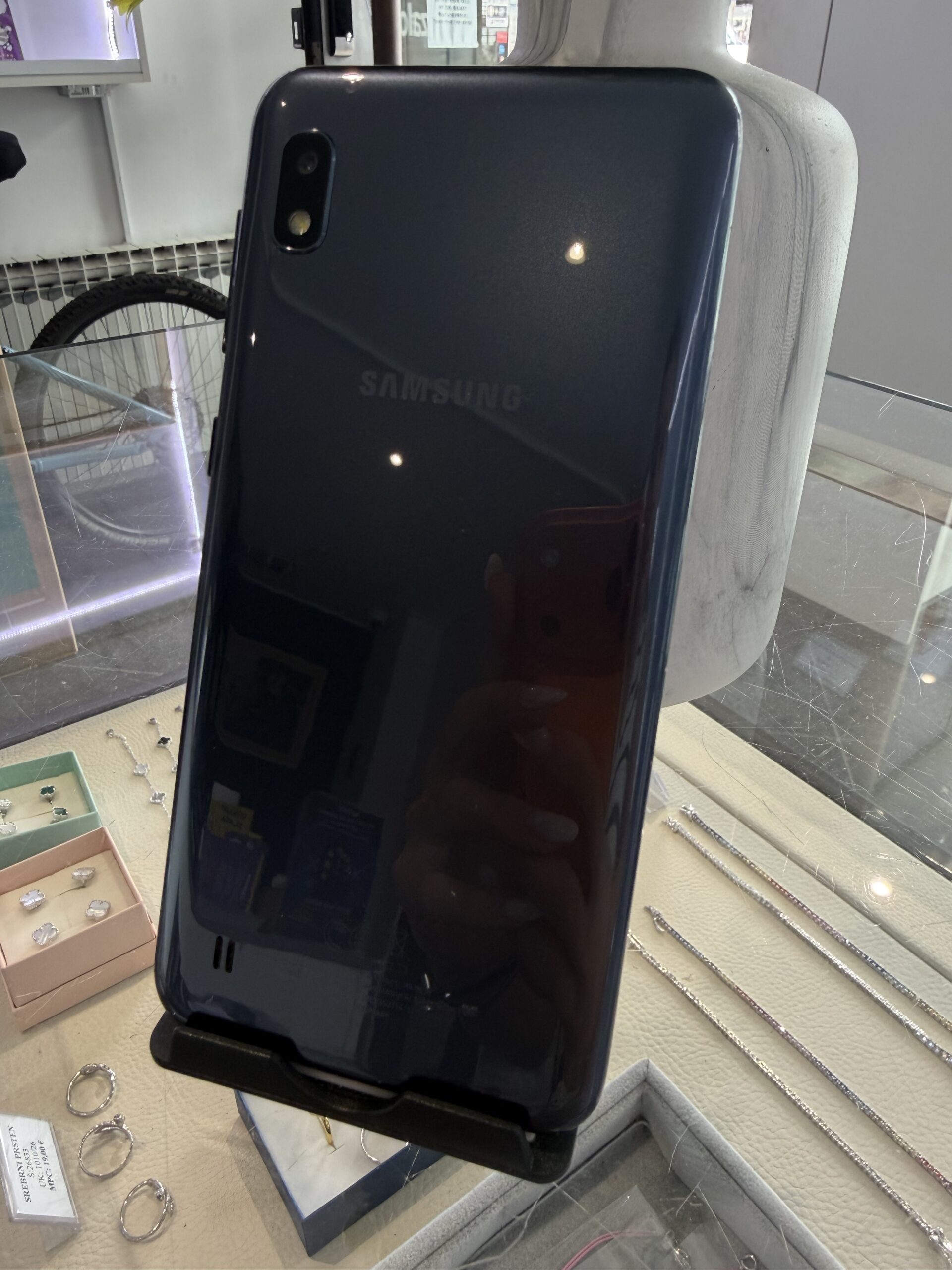SAMSUNG GALAXY A10 - Slika 2