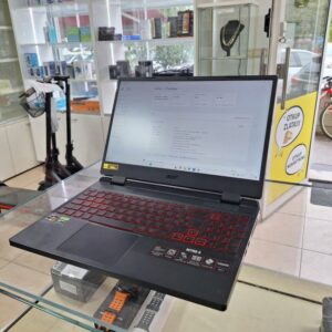 ACER NITRO 5, RYZEN 7 6800H, RTX 3050, 16 GB RAM, 512 SSD, 1080p 144hz