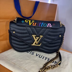 Louis Vuitton New Wave Chain Bag